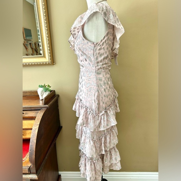Lovers + Friends Willow One-Shoulder Ruffle Dress Powder Pink Metallic NWT - Picture 4 of 7